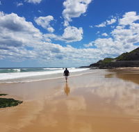 Arena Luxury Beachfront Apartment - Maitland Accommodation