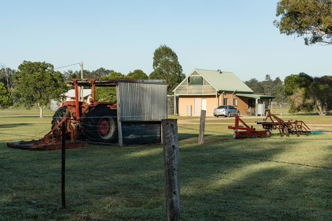 Madigan Wine Country Cottages - Maitland Accommodation 28