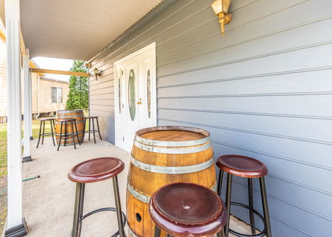 Madigan Wine Country Cottages - Maitland Accommodation 21