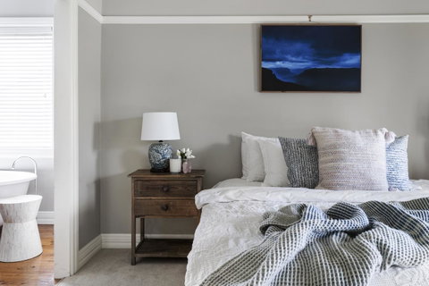The Spa Cottage With HotTub, Netflix & Stan - Maitland Accommodation 22