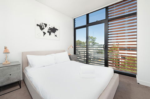 Newtown's Best Designer Apartment - Maitland Accommodation 2