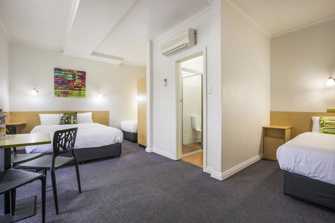 Boomerang Hotel - Maitland Accommodation 2