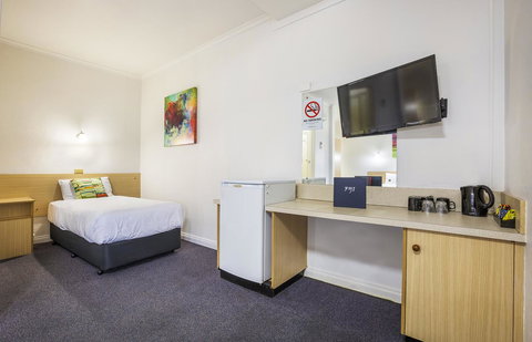 Boomerang Hotel - Maitland Accommodation 1