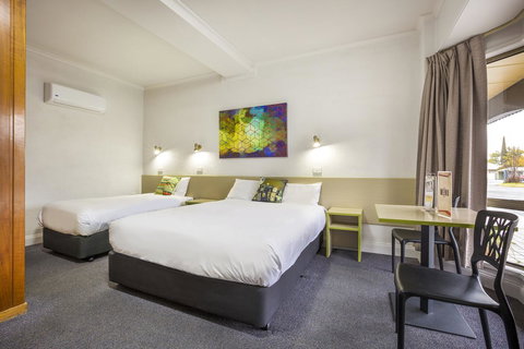 Boomerang Hotel - Maitland Accommodation 11
