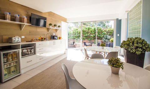 Crown Hotel Surry Hills - Maitland Accommodation 15