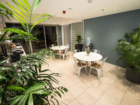 Crown Hotel Surry Hills - Maitland Accommodation 5