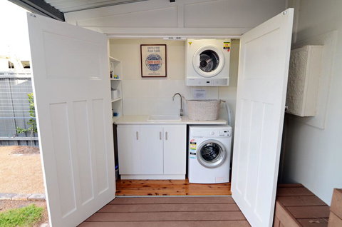 Thelma's Temora - Maitland Accommodation 8