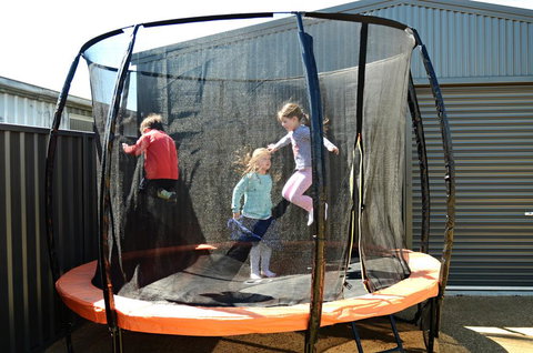 Thelma's Temora - Maitland Accommodation 17