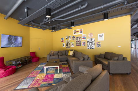 Sydney University Village - Maitland Accommodation 18
