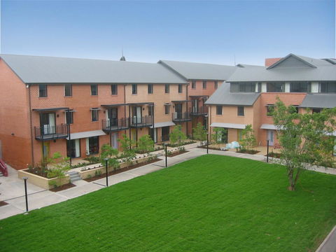 Sydney University Village - Maitland Accommodation 10