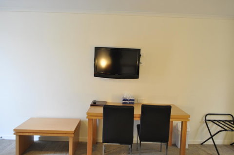 Albury Burvale Motor Inn - Maitland Accommodation 3