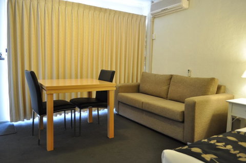 Albury Burvale Motor Inn - Maitland Accommodation 25