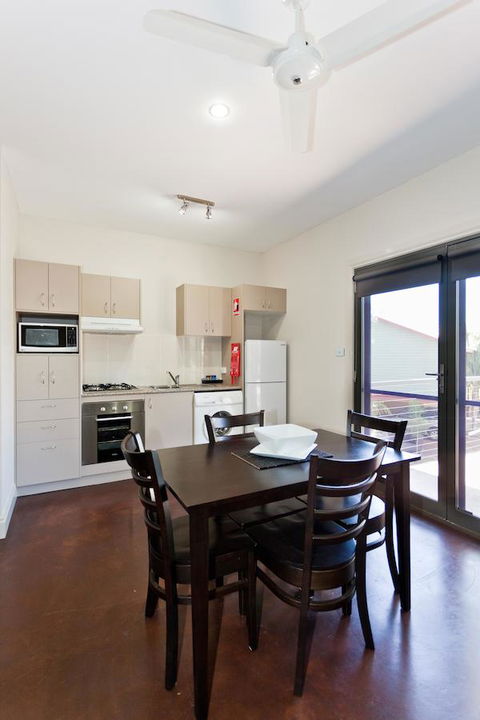 Alice On Todd Apartments - Maitland Accommodation 19