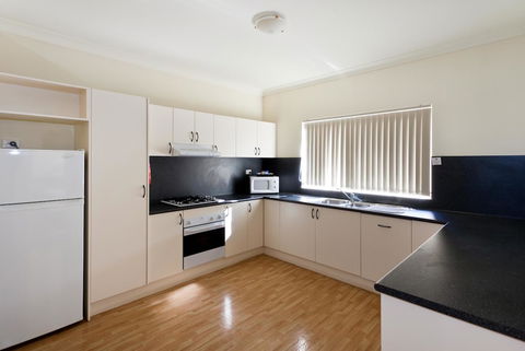 Alice On Todd Apartments - Maitland Accommodation 3