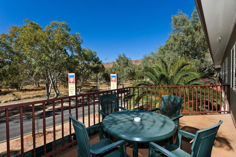 Alice On Todd Apartments - Maitland Accommodation 2