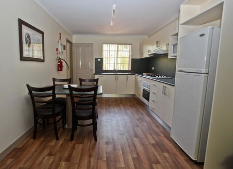 Alice On Todd Apartments - Maitland Accommodation 9
