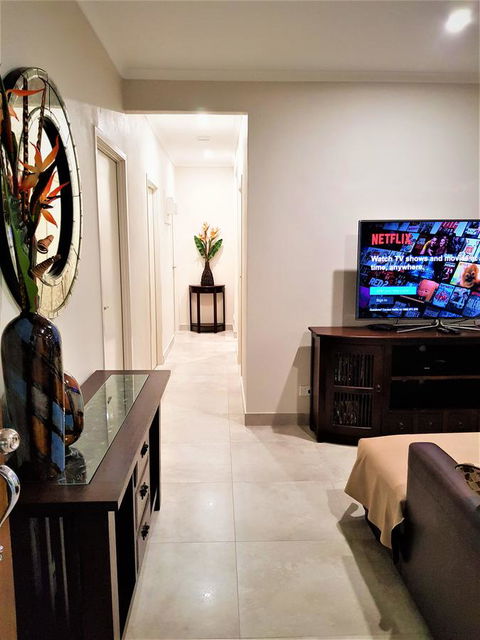 Darwin Beach Escape Holiday Home - Maitland Accommodation 5