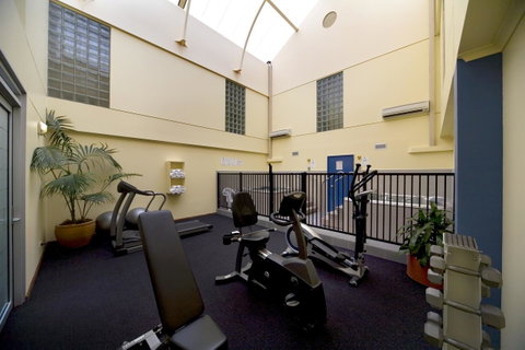 Madison Capital Executive Apartments - Maitland Accommodation 6