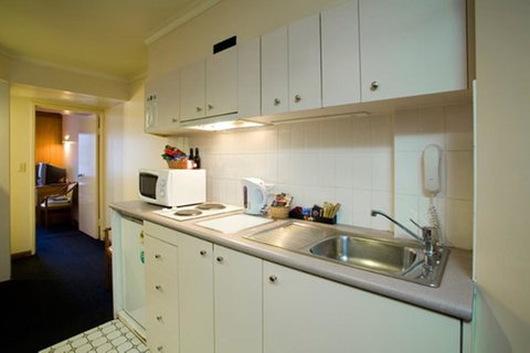 Madison Capital Executive Apartments - Maitland Accommodation 5