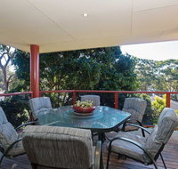 Bonito At Bagnalls Beach' 1/6 Bonito Street - pet friendly air conditioning - Maitland Accommodation