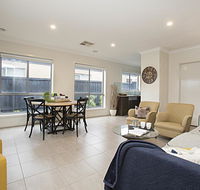 BOUTIQUE STAYS - Gumflower - Maitland Accommodation
