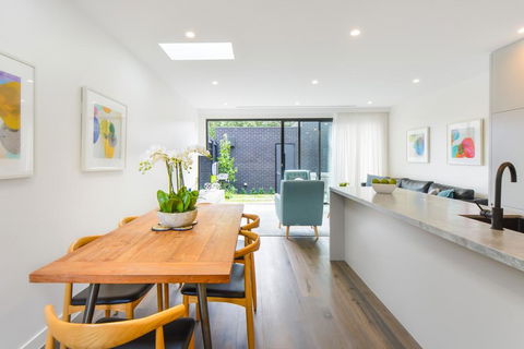 Boutique Stays - Victoria Road - Maitland Accommodation 3