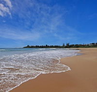 Bowery Beach House - spacious family accommodation - Maitland Accommodation