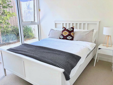 BPM Brighton APT With Garden LG2 - Maitland Accommodation 1