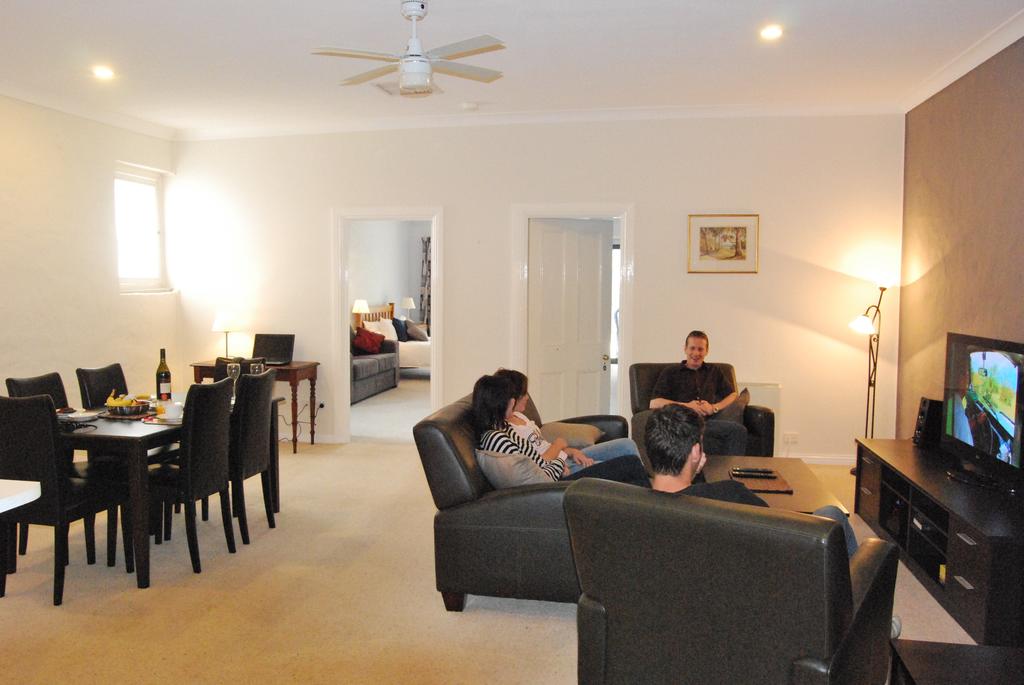 Murray Bridge East SA Maitland Accommodation