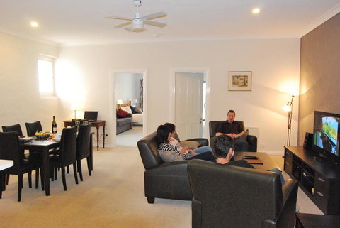 Brayfield Cottage - Maitland Accommodation 0