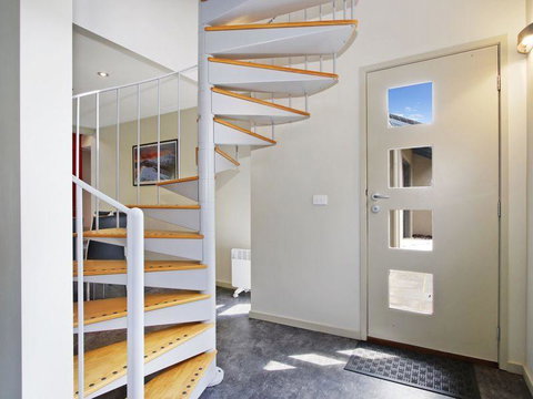 Breakaway Bright - Superb Townhouse - Maitland Accommodation 2