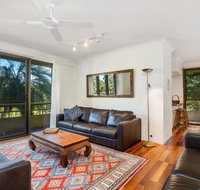 BreezeByron 1 Clarkes Beach - Maitland Accommodation