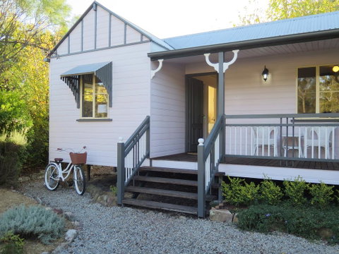 Briar Rose Cottages - Maitland Accommodation 2