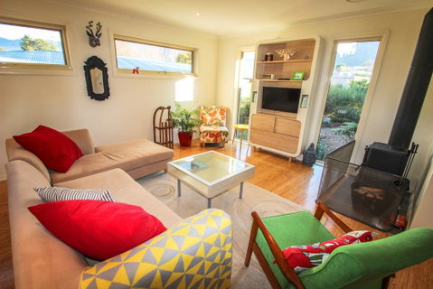 Bright Gypsy - Maitland Accommodation 1