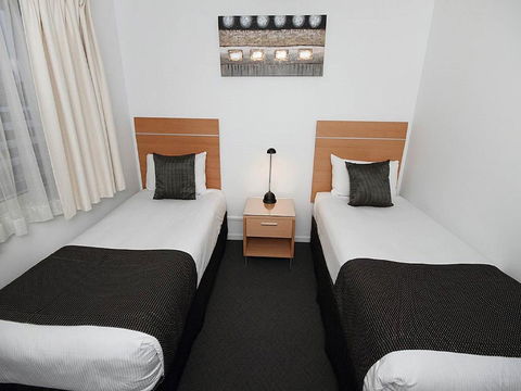 Browns Plains Motor Inn - Maitland Accommodation 3