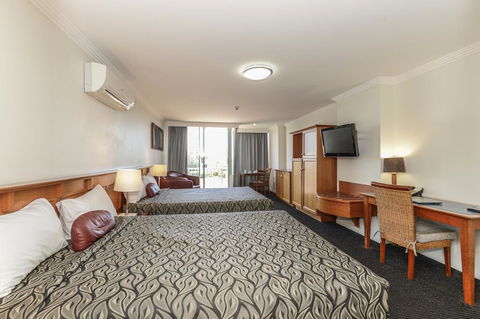 Burnett Riverside Hotel - Maitland Accommodation 3