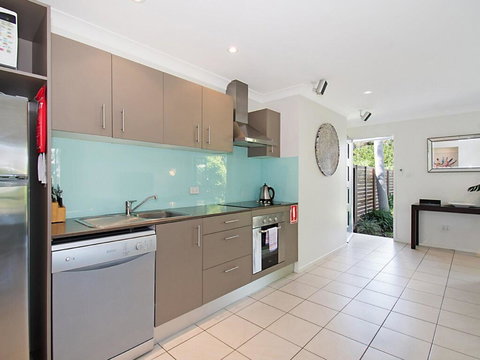 Byron At Clarkes - Maitland Accommodation 2
