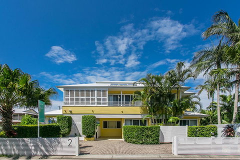 Byron Bathers - Maitland Accommodation 3