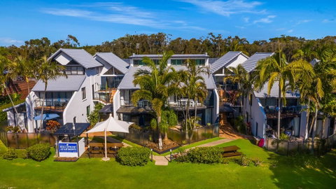 Byron Bay Beachfront Apartments - Maitland Accommodation 0