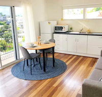 Cabin in the Sky Glorious Views to Magnetic Island - Maitland Accommodation