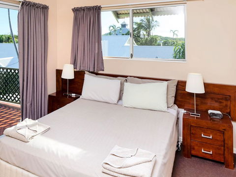Cable Beachside Villas - Maitland Accommodation 3