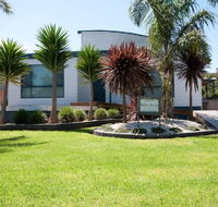 Cambroe - Maitland Accommodation