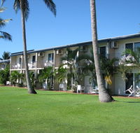 Cardwell Beachcomber Motel  Tourist Park - Maitland Accommodation