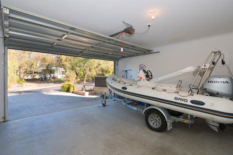 CASA AZZURRA - Maitland Accommodation 2