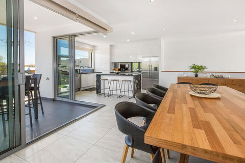 CASABLANCA - DROMANA - Maitland Accommodation 1