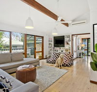 CASTAWAY - Maitland Accommodation