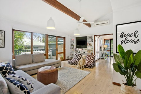CASTAWAY - Maitland Accommodation 0