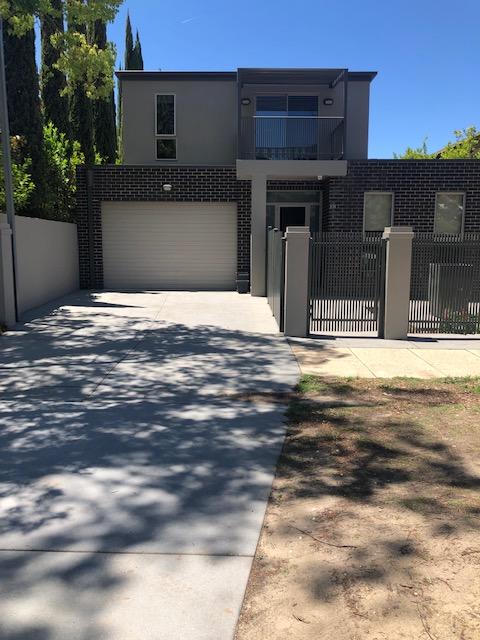 Central Executive 4br Townhouse - Maitland Accommodation 0