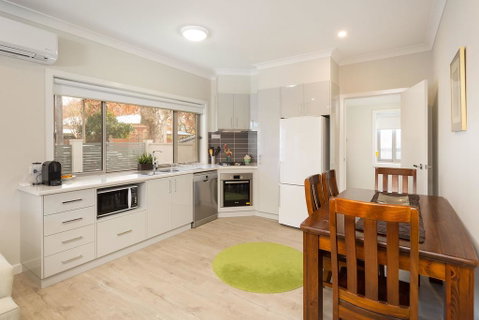 Central Sojourn On Wilcox - Maitland Accommodation 1