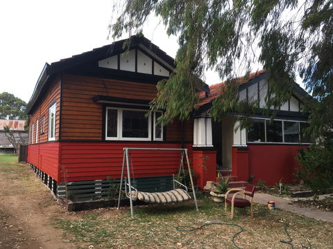Character 1940s Property - Maitland Accommodation 0